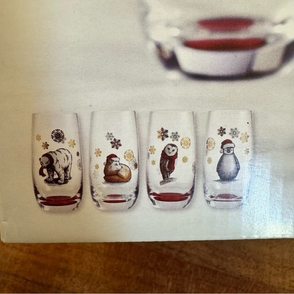 Stokes Polar Bear 4 Glass Set New In Box - Picture 6 of 12